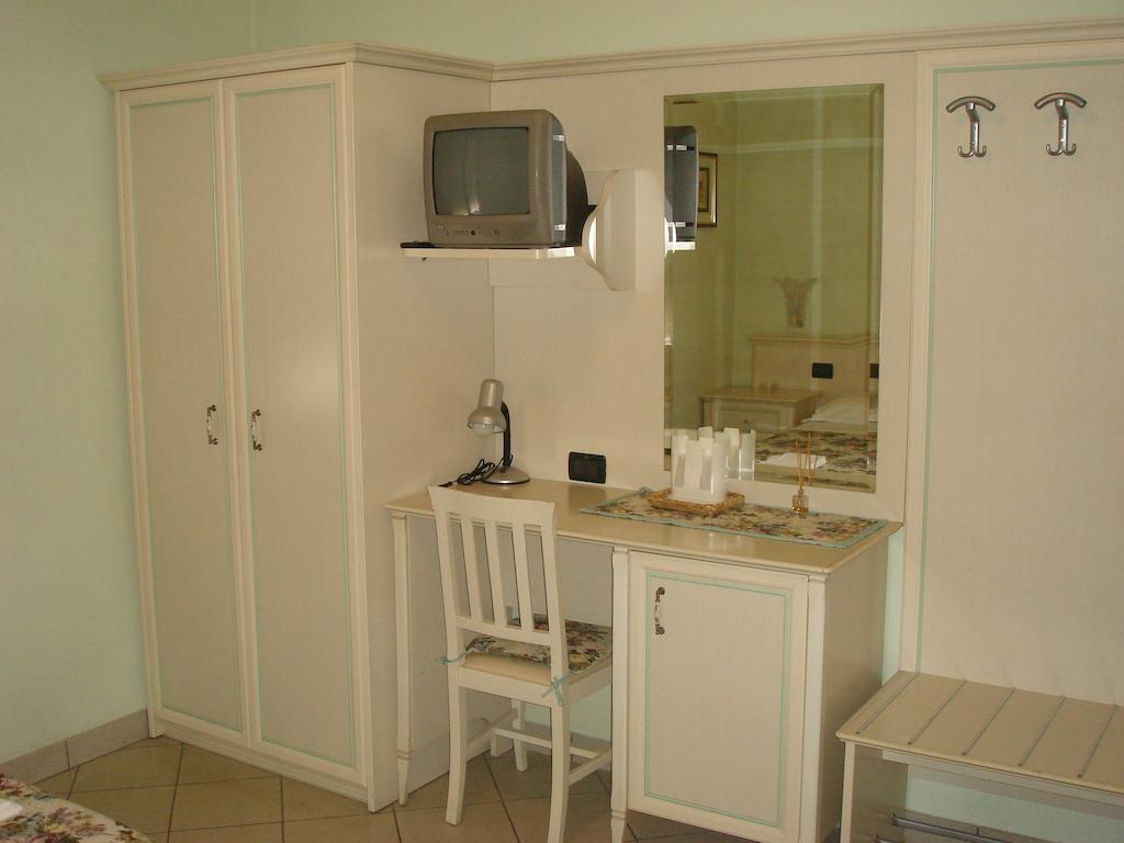Albergo Il Gufo Parme Chambre photo